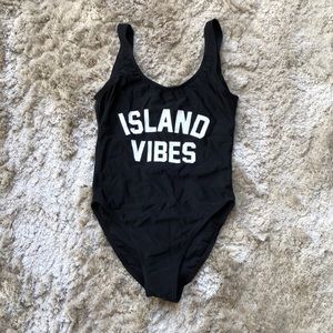 ISLAND VIBES bathing suit